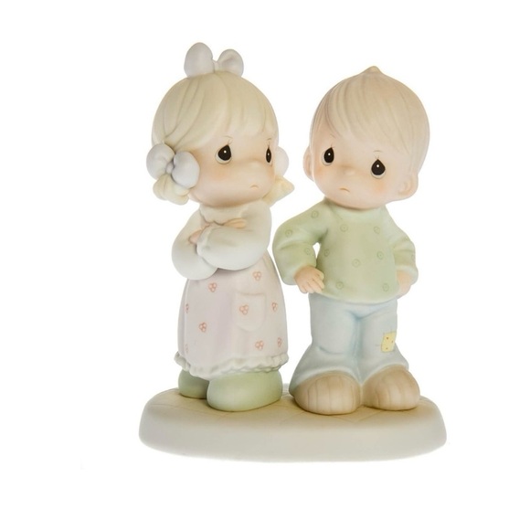 Precious Moments Figurine - Sometimes You’re Next to Impossible - Picture 2 of 5